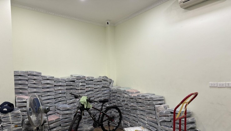 Cho thuê mặt bằng kinh doanh phố Hồng Phúc, tổng 160m², 2 tầng, MT 5m, giá 32 triệu (có TL).